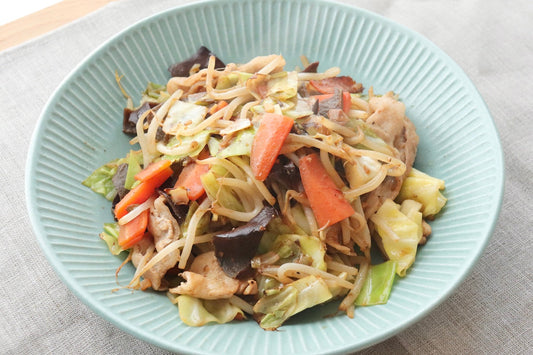 残り野菜と豚肉の牡蠣ソース炒め